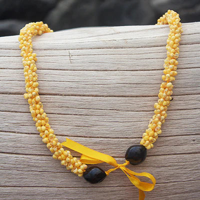 Yellow mongo shell Kukui Nut Lei